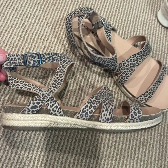 NEW LUCKY glaina Leopard Print Women's strappy Sandals size 9.5 - Picture 11 of 12